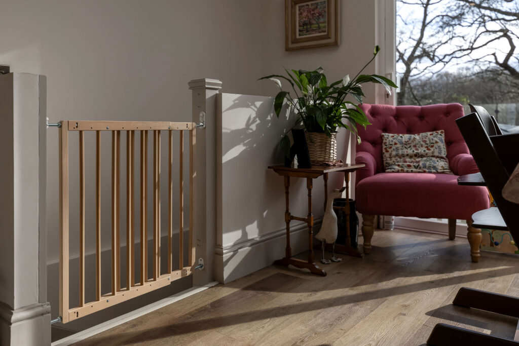 East Finchley — project view 90