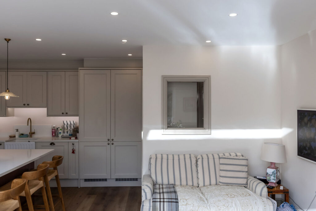 East Finchley — project view 89